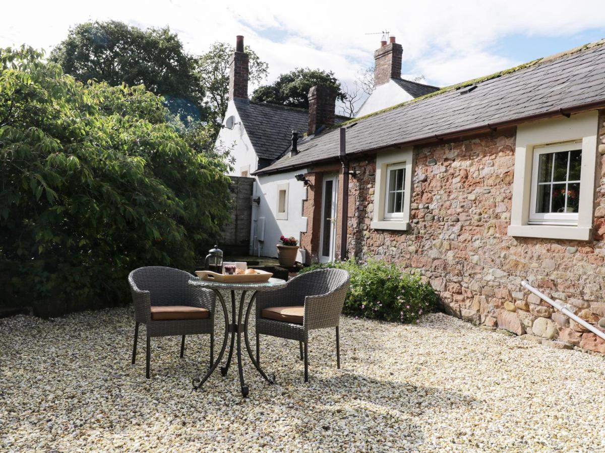 Faraway Cottage Kirklinton Exterior photo